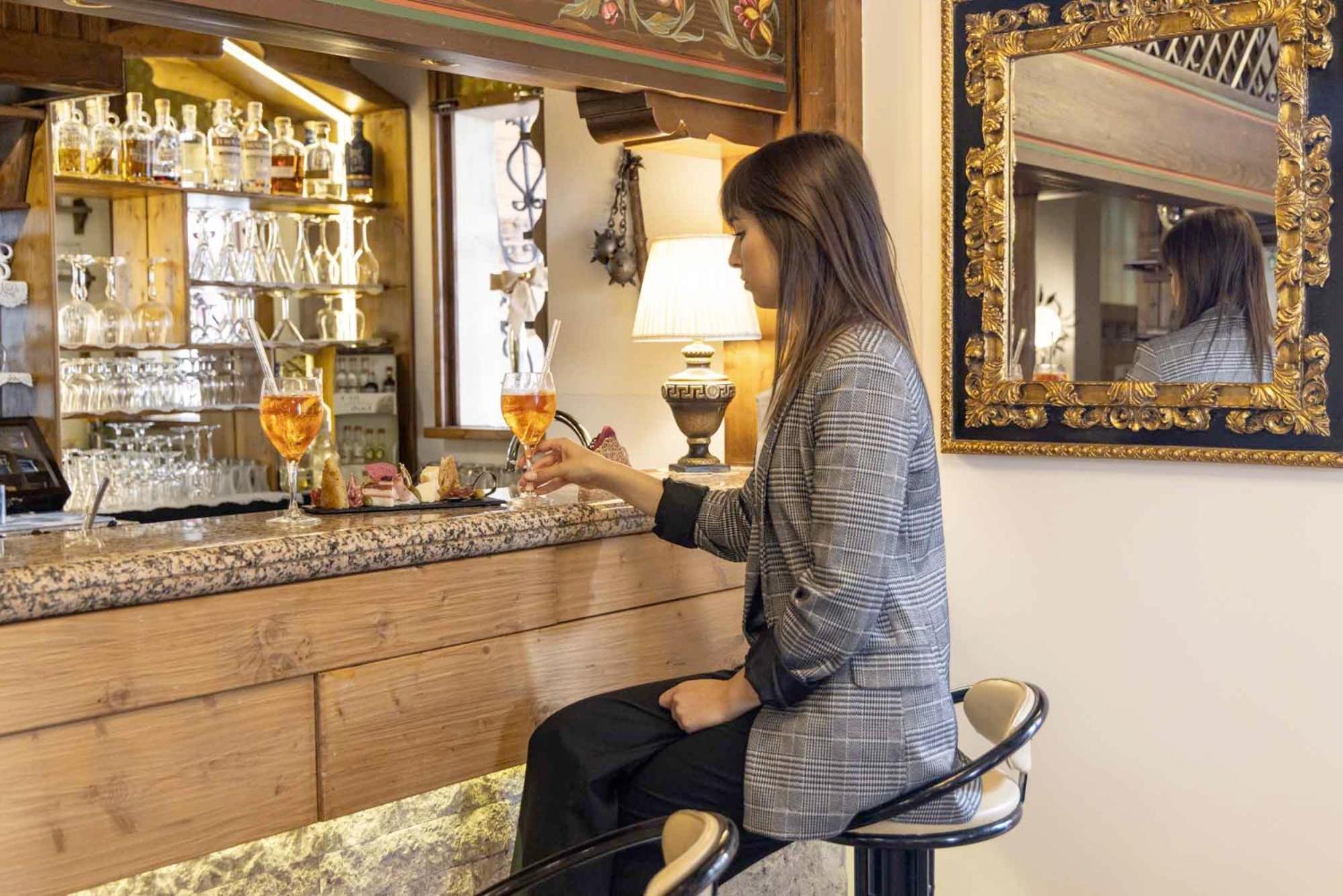 G. Hotel Des Alpes Сан Мартино ди Кастроза Екстериор снимка